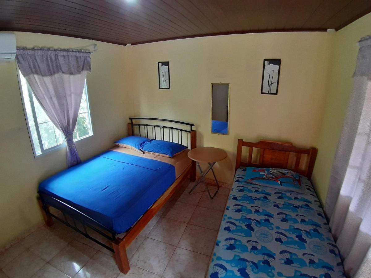 Oceans Hostal Санта-Каталина Экстерьер фото